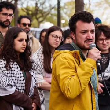 columbia student mahmoud khalil released after judge overrules ice detention